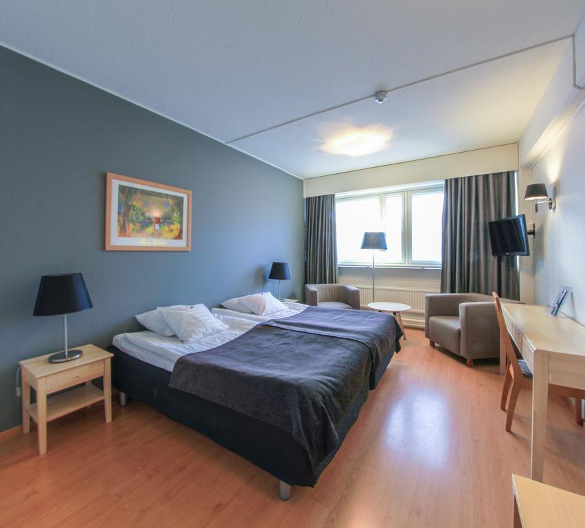 Economy Hotel Savonia Куопио Экстерьер фото