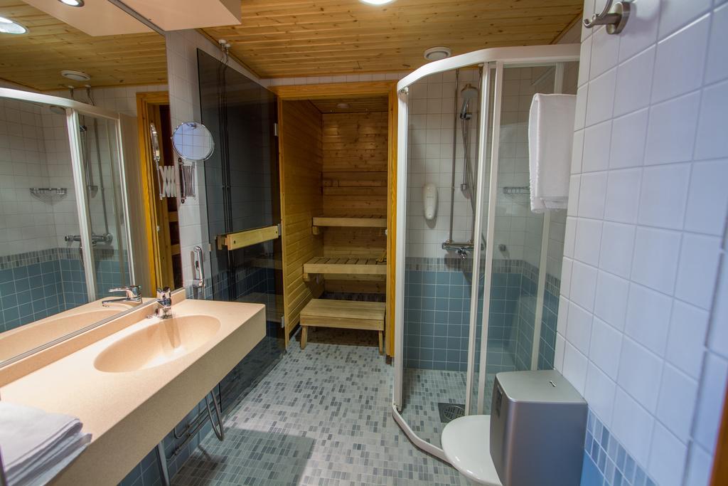 Economy Hotel Savonia Куопио Экстерьер фото