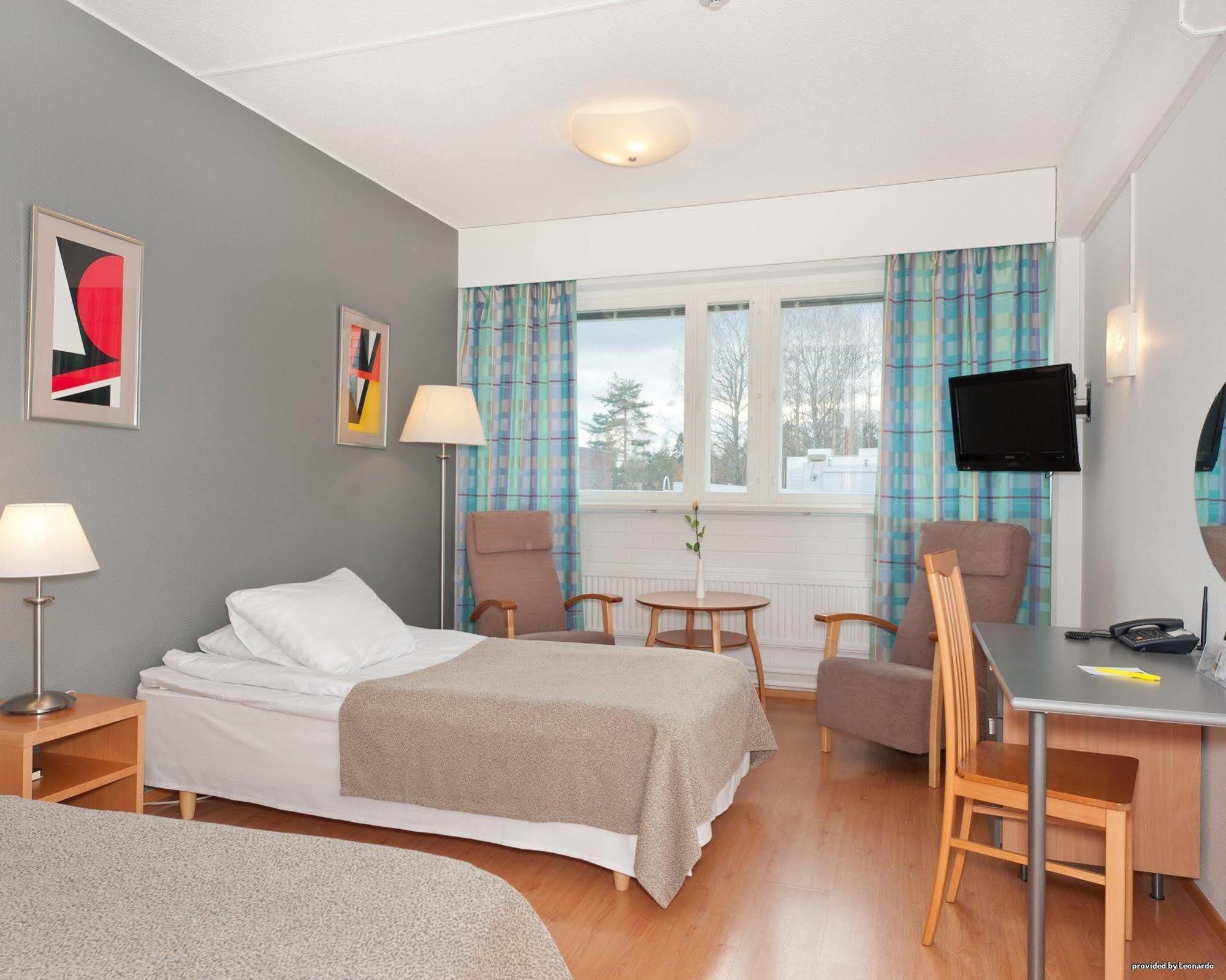 Economy Hotel Savonia Куопио Экстерьер фото