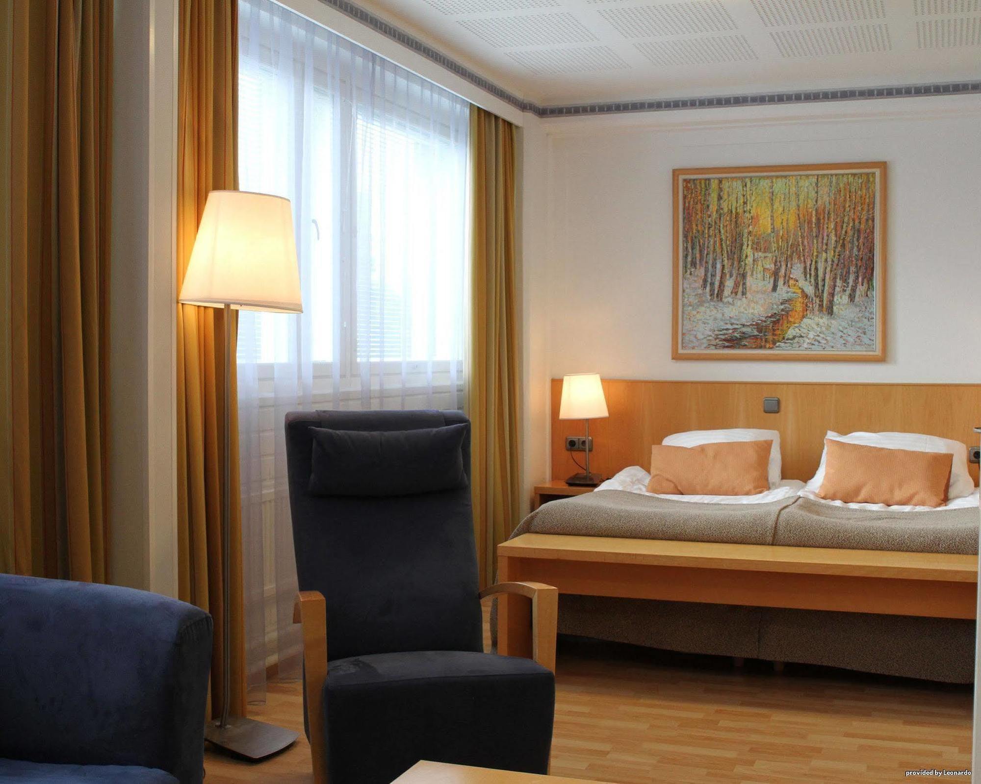 Economy Hotel Savonia Куопио Экстерьер фото