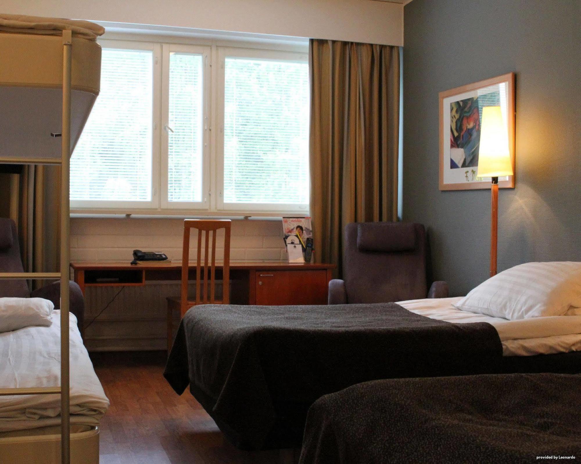 Economy Hotel Savonia Куопио Экстерьер фото